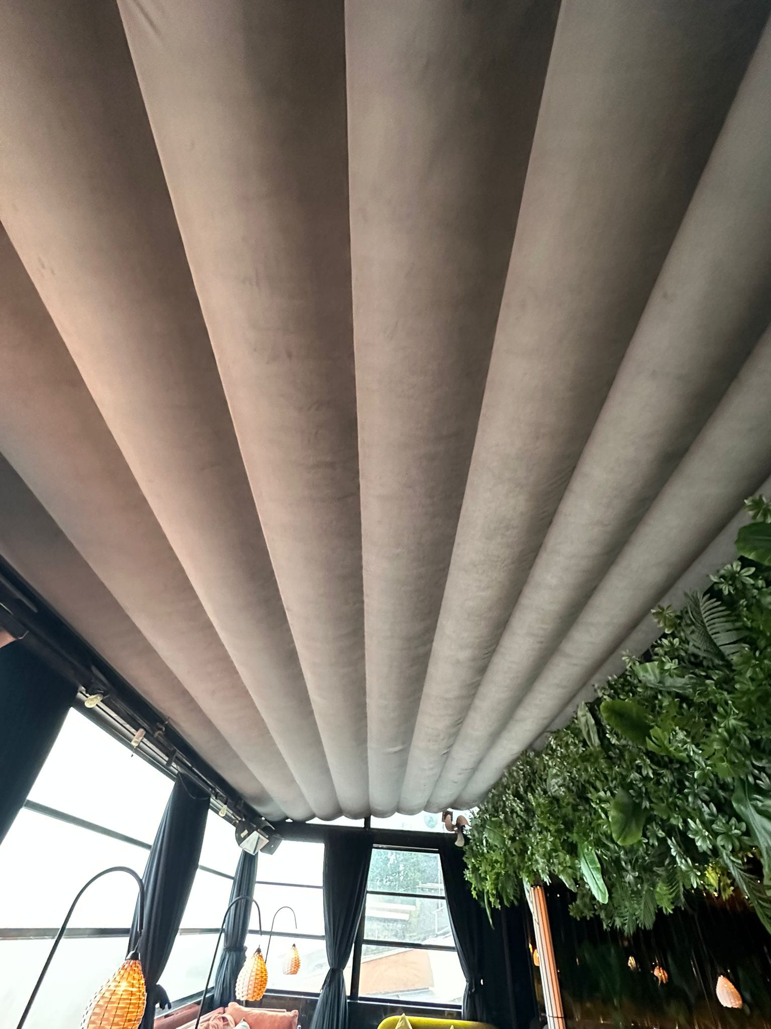 Akustik pergola
